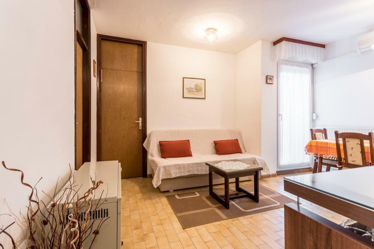 Apartment Kossi Спліт Екстер'єр фото