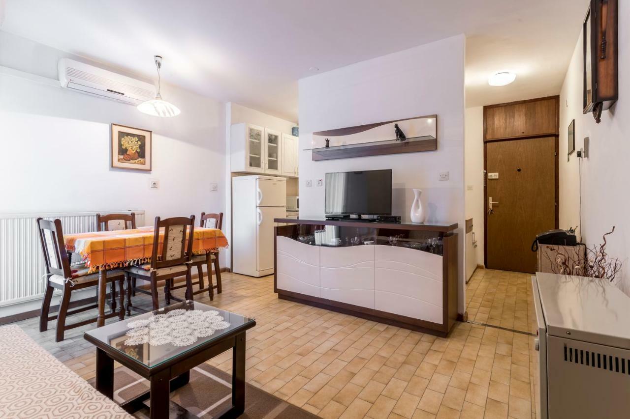Apartment Kossi Спліт Екстер'єр фото