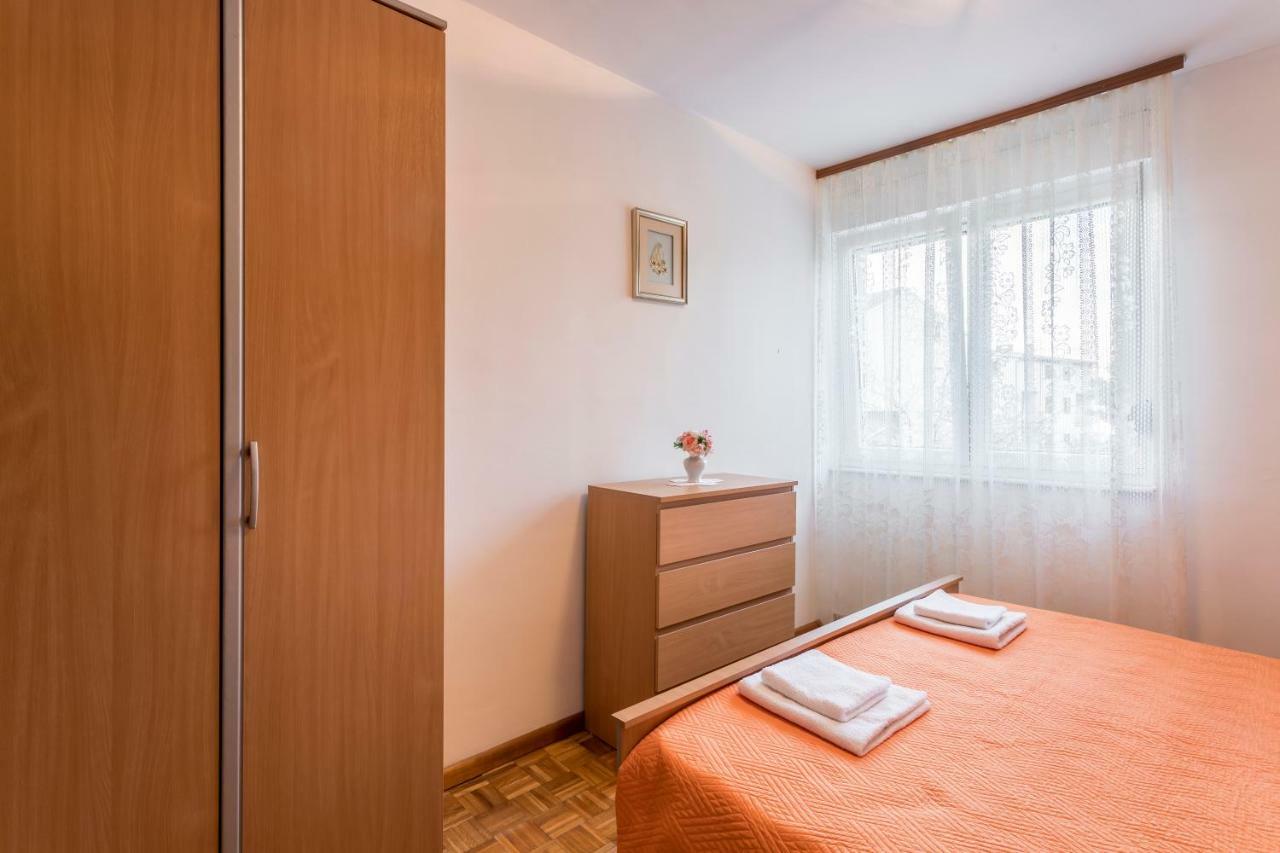 Apartment Kossi Спліт Екстер'єр фото